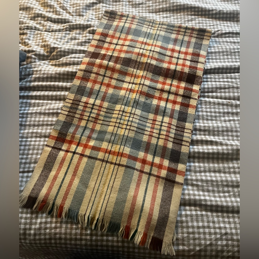 100% Wool Vintage Plaid Scarf
